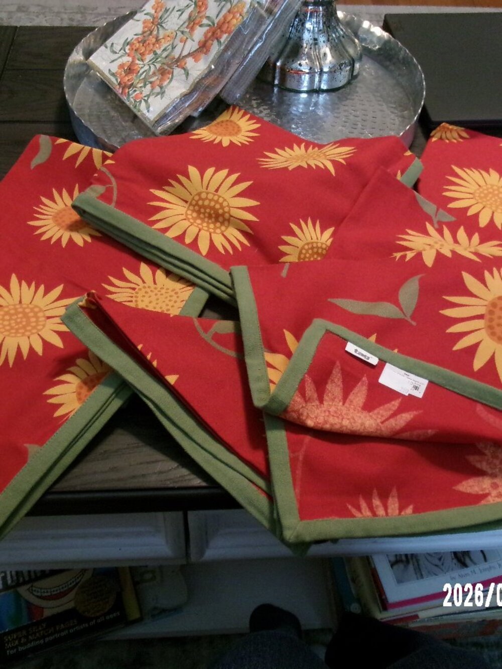 7 NEW TAG Red & Yellow Sunflower Cloth Napkins 20 x 20 Inch Washable Reusable